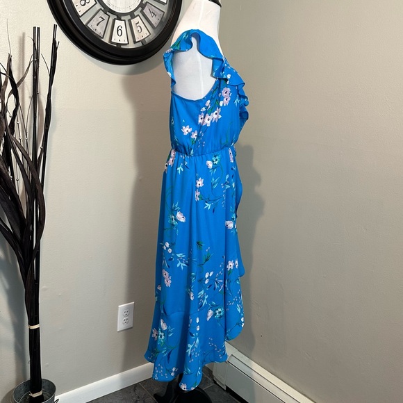 Socialite Women’s Ruffled Faux Wrap High/Low Midi Dress Royal Blue Floral Size L - Picture 7 of 12